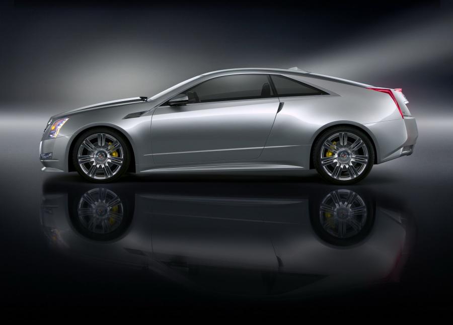  Cadillac CTS Coupe 2008 года  (фото 17 из 26)
